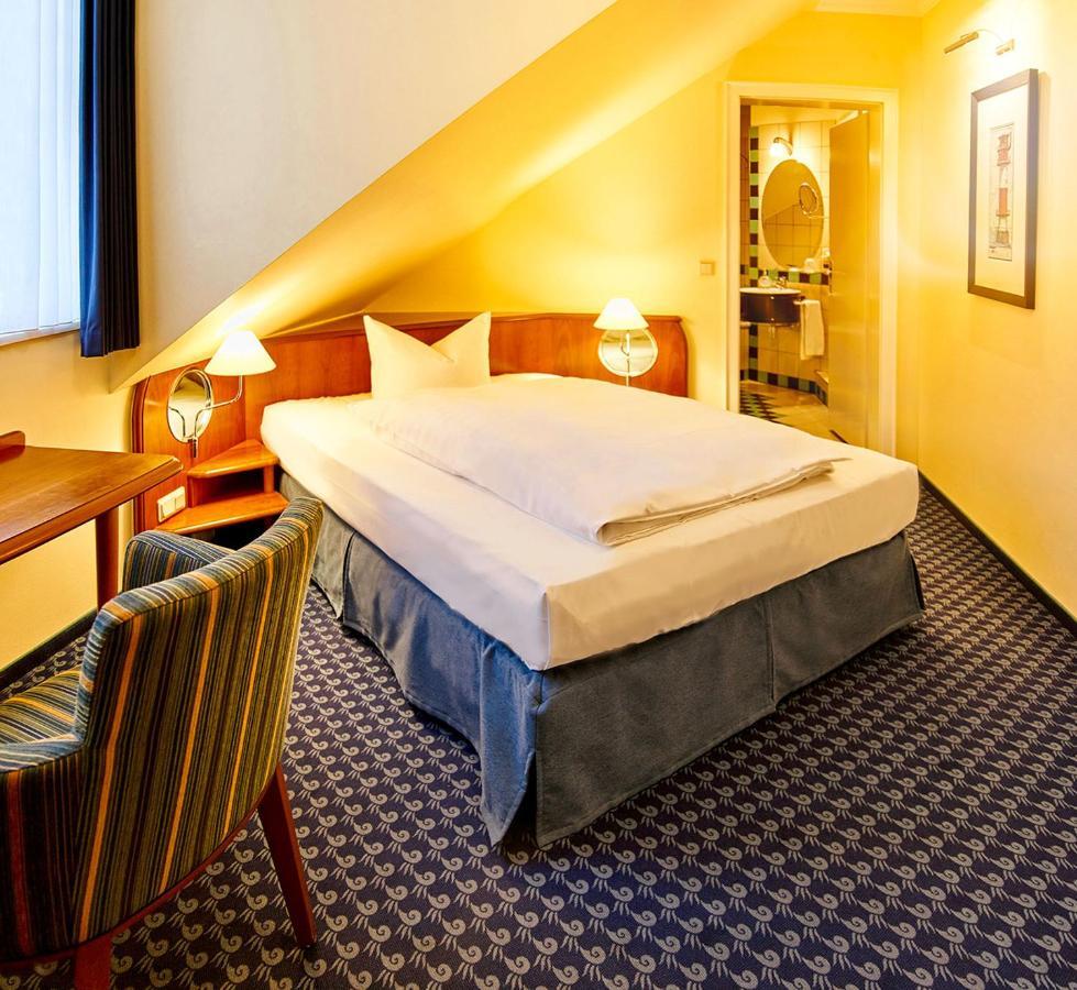 Neptun Hotel Ostseebad Kühlungsborn Eksteriør bilde